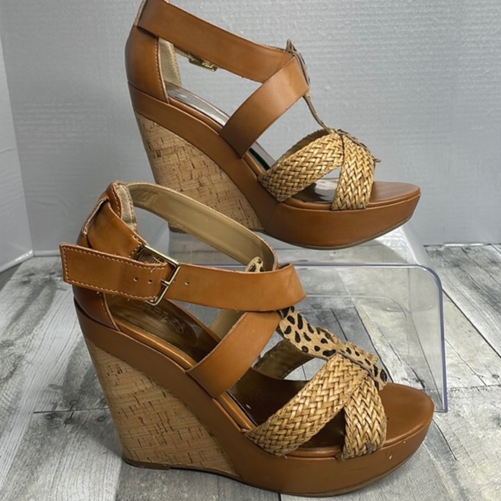 Carlos wedge platform sandals. Brown w/ leopard print. Size 8.5M.Great condition